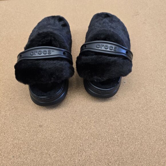 Crocs Clog Women's 7 Black Classic Fur Sure Shearling Fur Lined Slip-On (S2) - Picture 4 of 9